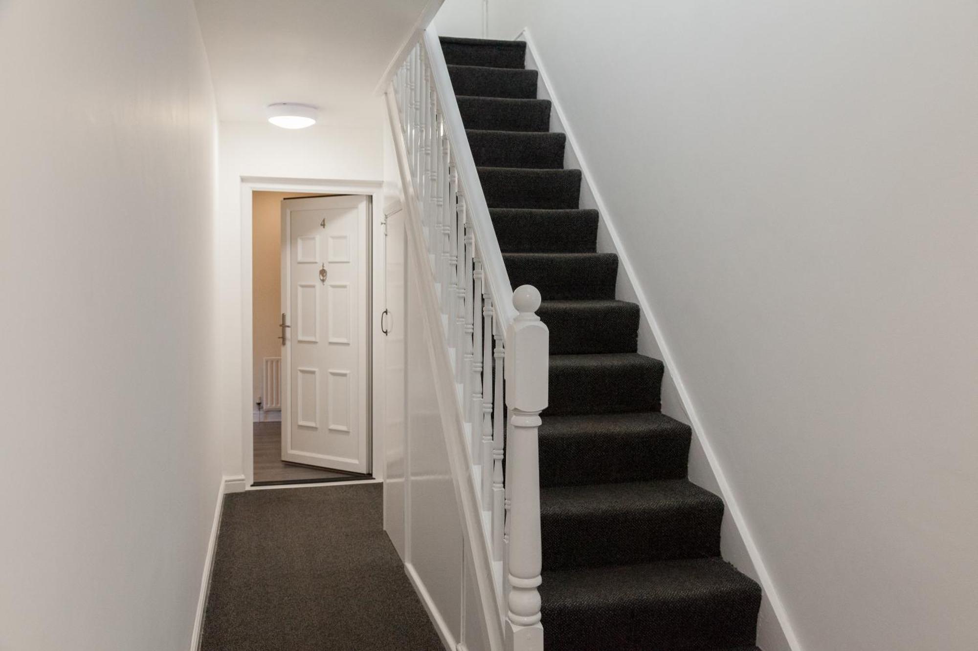 Pinfold Court Apartments Knowsley Kültér fotó